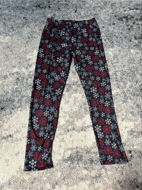 Kids Black Leggings with Red & White Snowflake Print size S